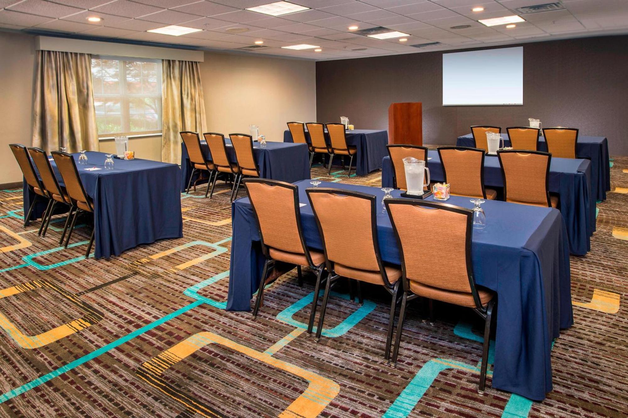 Residence Inn פרדריק מראה חיצוני תמונה
