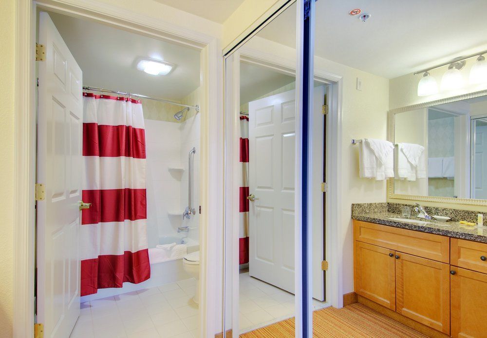 Residence Inn פרדריק מראה חיצוני תמונה